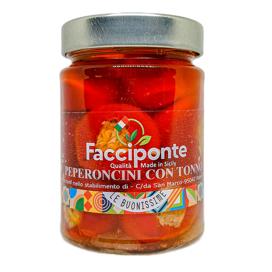 Paprika tonhallal - Peperoncino con tonno - Chili pepper with tuna