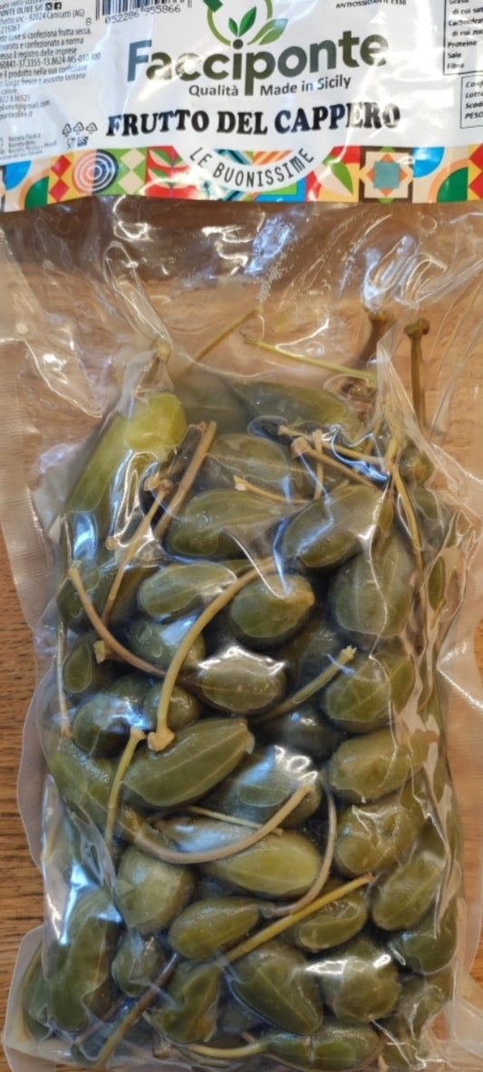 kapribogyó - Frutto del Cappero - Fruit of the caper