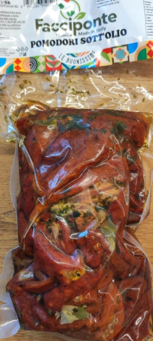 Száritott paradicsom - Pomodori secchi Sott’ olio - Dried tomatoes in oil